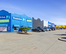 Shop & Retail commercial property sold at Whole of the property/413 Yaamba Road Park Avenue QLD 4701