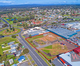 Showrooms / Bulky Goods commercial property sold at 7, 11 & 15 Chester Pass Road Orana WA 6330