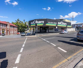Showrooms / Bulky Goods commercial property for lease at 90 Limestone Street Ipswich QLD 4305