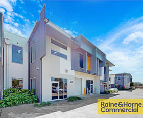 Factory, Warehouse & Industrial commercial property sold at 20/67 Depot Street Banyo QLD 4014