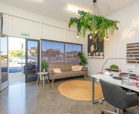 Showrooms / Bulky Goods commercial property sold at 8 Birks Street Avenell Heights QLD 4670