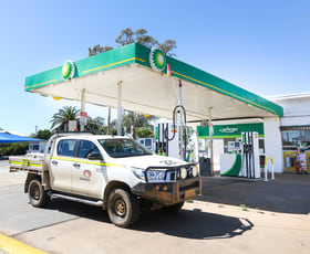 Showrooms / Bulky Goods commercial property sold at 68 Main Street West Wyalong NSW 2671