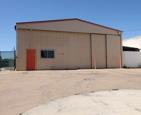 Factory, Warehouse & Industrial commercial property for sale at 8 McKenzie Street Emerald QLD 4720