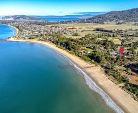 Hotel, Motel, Pub & Leisure commercial property sold at 3 Kirra Road Roches Beach TAS 7170