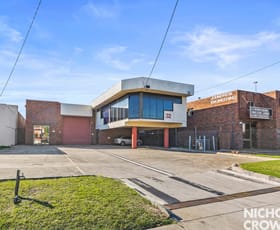 Showrooms / Bulky Goods commercial property sold at 32 Shearson Crescent Mentone VIC 3194