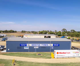 Showrooms / Bulky Goods commercial property sold at 2040 Glenelg Highway Lake Bolac VIC 3351