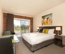 Hotel, Motel, Pub & Leisure commercial property sold at 72-74 Adelaide Street Mildura VIC 3500