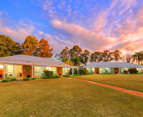 Hotel, Motel, Pub & Leisure commercial property sold at Chinchilla QLD 4413
