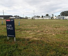 Factory, Warehouse & Industrial commercial property for sale at 38-40 Gibson Place Howlong NSW 2643