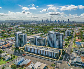 Shop & Retail commercial property sold at 300 Old Cleveland Road Coorparoo QLD 4151