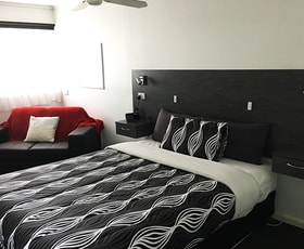 Hotel, Motel, Pub & Leisure commercial property for sale at Hamilton VIC 3300