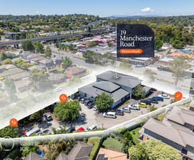 Medical / Consulting commercial property for sale at 19 Manchester Road Mooroolbark VIC 3138
