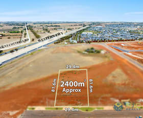 Factory, Warehouse & Industrial commercial property for sale at 7 Cavern Drive Cobblebank VIC 3338