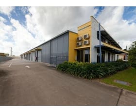 Showrooms / Bulky Goods commercial property leased at Tenancy B/14-16 Toohey Street Portsmith QLD 4870