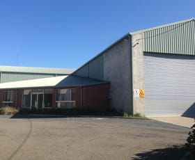 Factory, Warehouse & Industrial commercial property leased at 10 Nagle Street Wagga Wagga NSW 2650