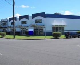 Showrooms / Bulky Goods commercial property leased at 8/90 Aumuller Street Portsmith QLD 4870