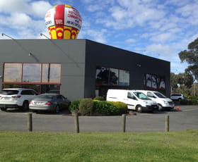 Showrooms / Bulky Goods commercial property leased at 235-237 CANTERBURY ROAD Bayswater North VIC 3153