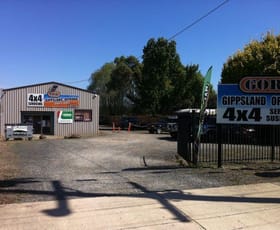 Showrooms / Bulky Goods commercial property leased at . Total/418 Princes Highway showroom Officer VIC 3809