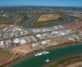 Factory, Warehouse & Industrial commercial property leased at 4 Beckinsale Street Gladstone QLD 4680