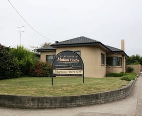 Offices commercial property leased at 215 Kilby Road Kew East VIC 3102