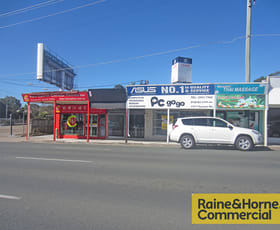 Showrooms / Bulky Goods commercial property leased at 3/1371 Gympie Road Aspley QLD 4034