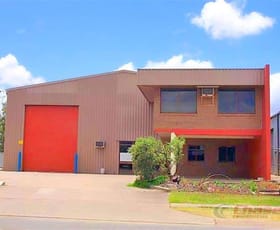 Factory, Warehouse & Industrial commercial property leased at 55 Suscatand Street Rocklea QLD 4106