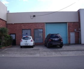 Showrooms / Bulky Goods commercial property leased at 10 CHINGFORD STREET Fairfield VIC 3078