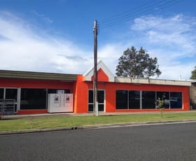 Showrooms / Bulky Goods commercial property leased at 15-17 Beresford Avenue Beresfield NSW 2322