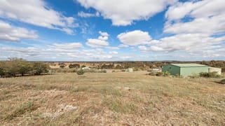 59 Paces Lane Rowsley VIC 3340 59 Paces Lane Rowsley VIC 3340