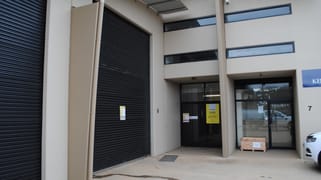 Unit 06/11-15 Gardner Court Wilsonton QLD 4350