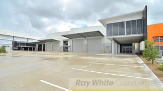 1+2/115 Corymbia Place Parkinson QLD 4115