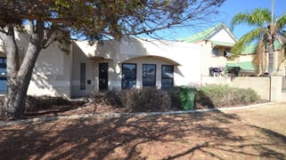 2/18 Hehir Street Belmont WA 6104
