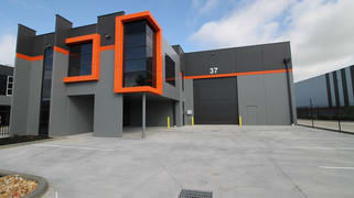 37 Naxos Way Keysborough VIC 3173