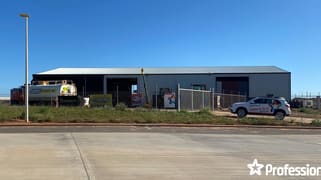 1 Bundaleer Road Meru WA 6530