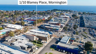 1/10 Blamey Place Mornington VIC 3931