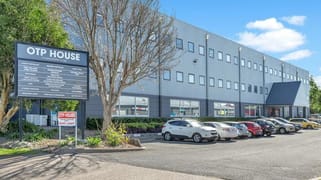 Ground Floor Suite 3/10 Bradford Close Kotara NSW 2289