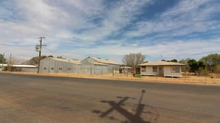 13 Richardson Rd Mount Isa QLD 4825