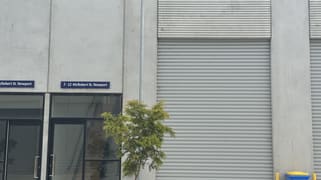 2/12 Mc Robert Street Newport VIC 3015