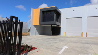 2/77 Industrial Circuit Cranbourne West VIC 3977