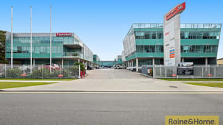 56 Lavarack Avenue Eagle Farm QLD 4009 56 Lavarack Avenue Eagle Farm QLD 4009