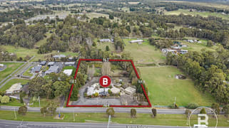 9527 Western Freeway Warrenheip VIC 3352