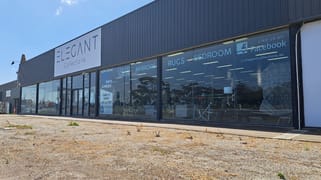 58 Westwood Drive Ravenhall VIC 3023