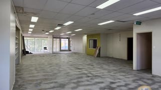 Upstairs/205 Bourbong Street Bundaberg Central QLD 4670