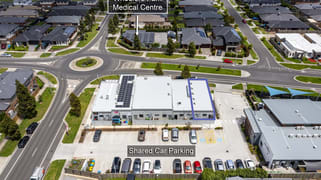 1 & 2/148 Wheelers Park Drive Cranbourne North VIC 3977 1 & 2/148 Wheelers Park Drive Cranbourne North VIC 3977