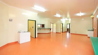 485-487 Tor Street Newtown QLD 4350