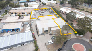 Unit 2 + Yard/3 Grange Road Leumeah NSW 2560