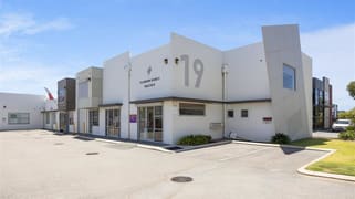 1/19 Caloundra Clarkson WA 6030