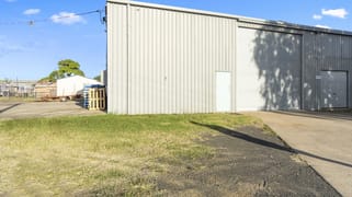 1/12 Massey Street Bundaberg East QLD 4670