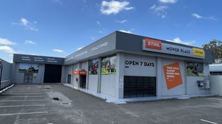 8 Central Court Hillcrest QLD 4118