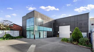 Whole/26 Trade Place Vermont VIC 3133